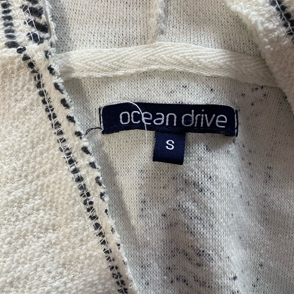 Ocean drive pullover - Picture 2 of 2